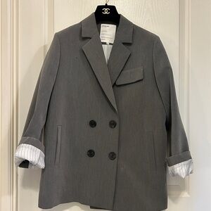 Elegant Gray Double-Breasted Blazer